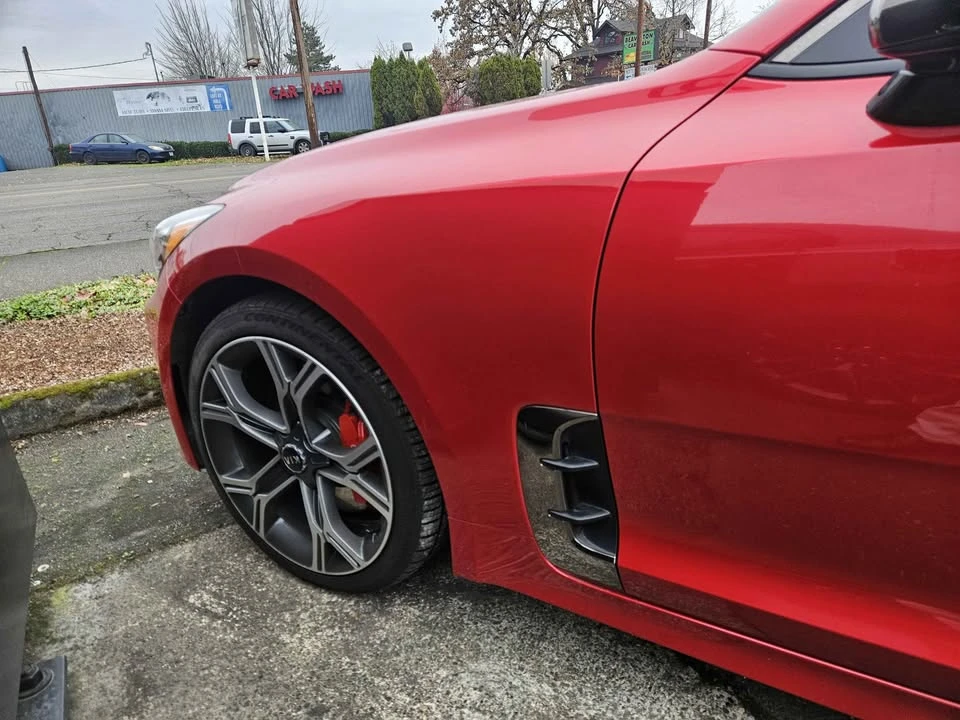 2018 Kia Stinger - Image 2 of 13