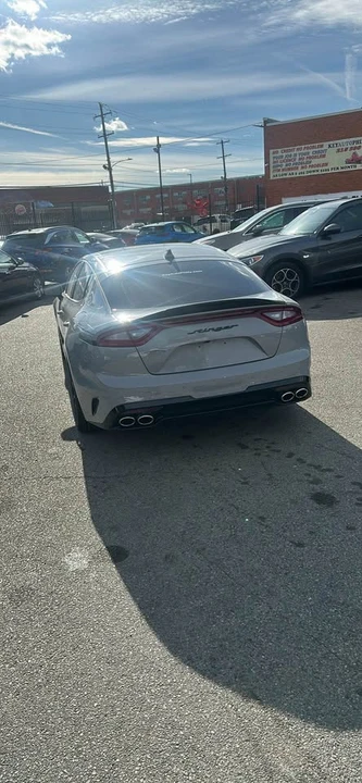 2018 Kia Stinger - Image 3 of 4