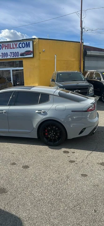 2018 Kia Stinger - Image 2 of 4