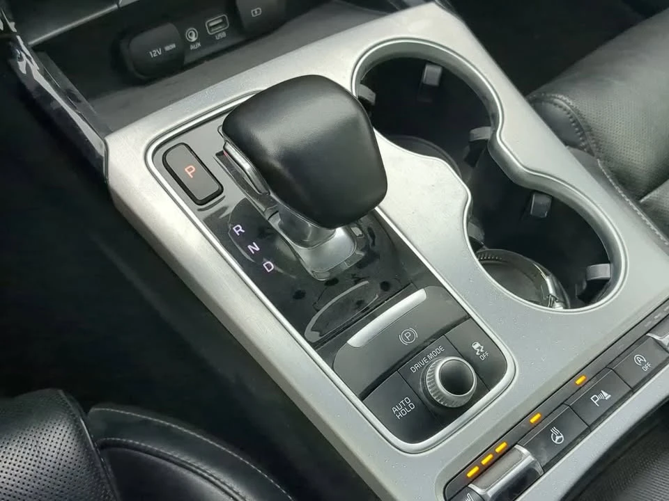 2018 Kia Stinger - Image 15 of 17