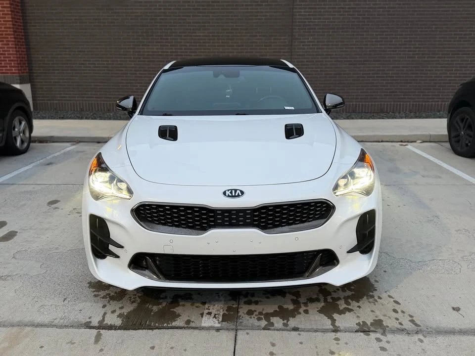 2018 Kia Stinger - Image 3 of 20