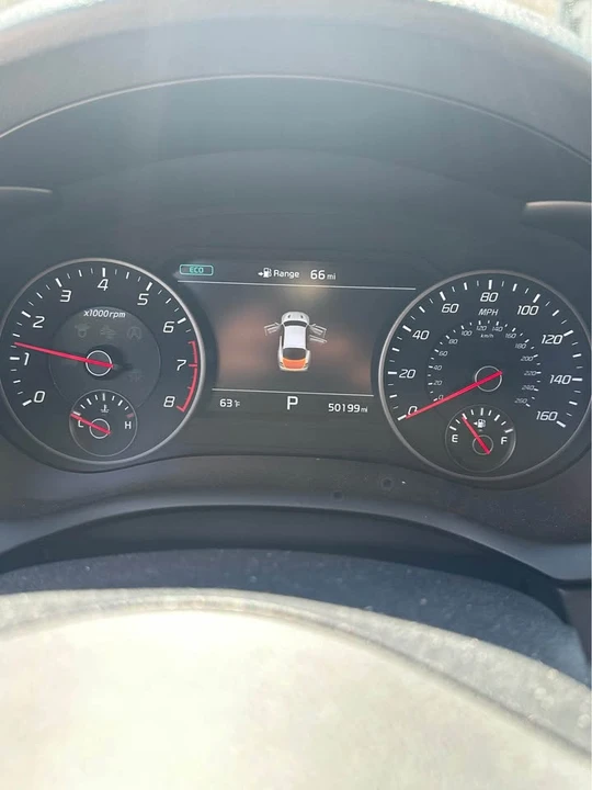 2018 Kia Stinger - Image 10 of 12