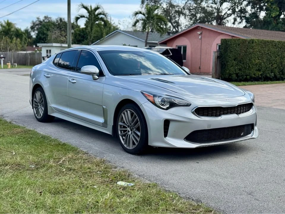 2018 Kia Stinger - Image 3 of 14