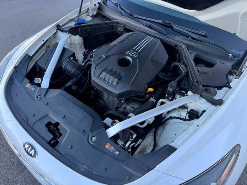 2018 Kia Stinger - Image 17 of 17
