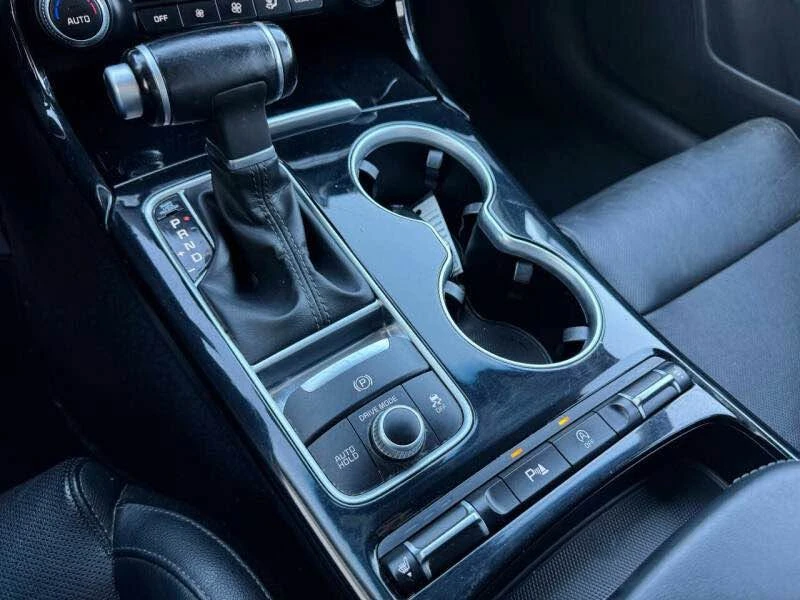 2018 Kia Stinger - Image 12 of 17