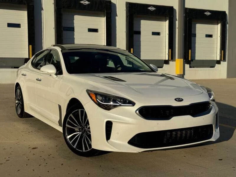 2018 Kia Stinger - Image 3 of 17