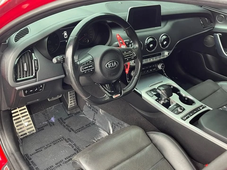 2018 Kia Stinger - Image 15 of 20
