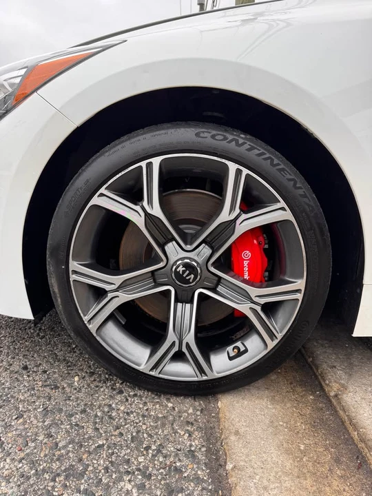 2018 Kia Stinger - Image 19 of 20