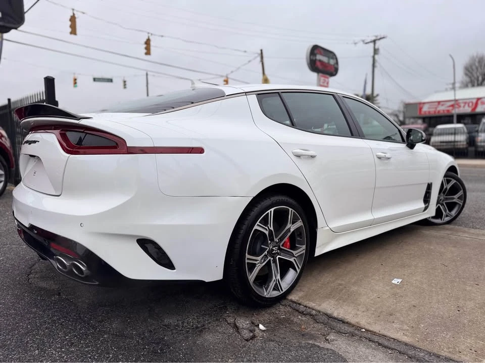 2018 Kia Stinger - Image 6 of 20