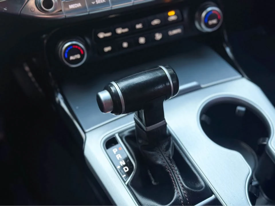 2018 Kia Stinger - Image 6 of 15