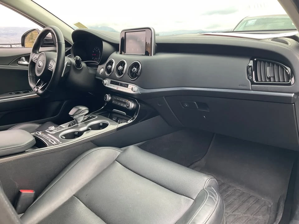 2018 Kia Stinger - Image 5 of 8