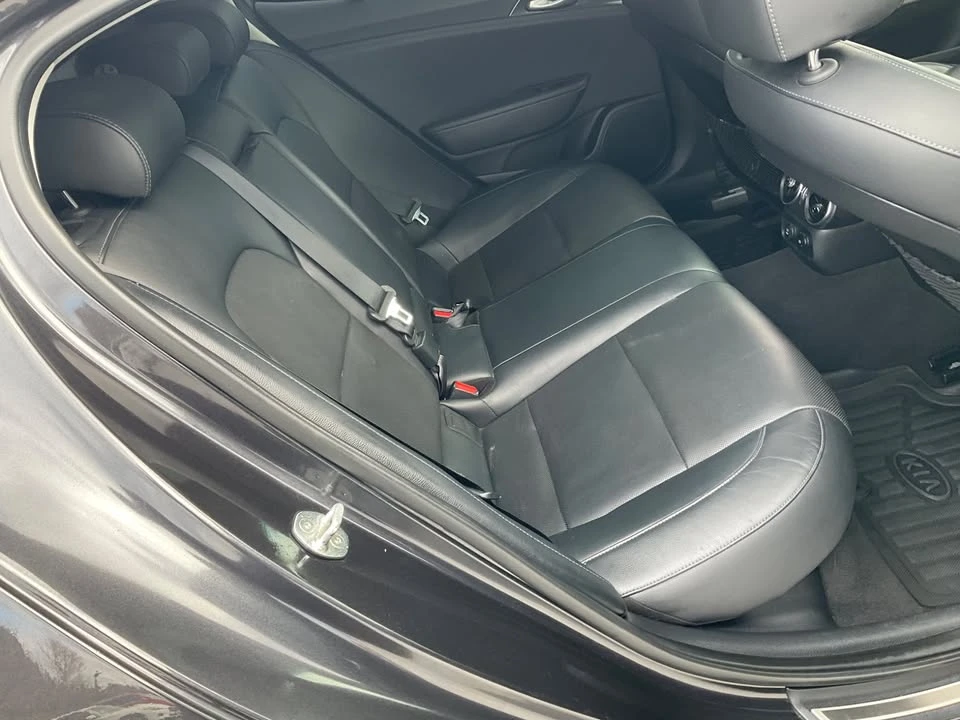 2018 Kia Stinger - Image 4 of 8