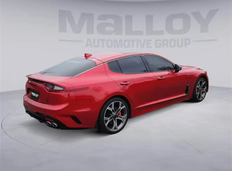 2018 Kia Stinger - Image 3 of 10