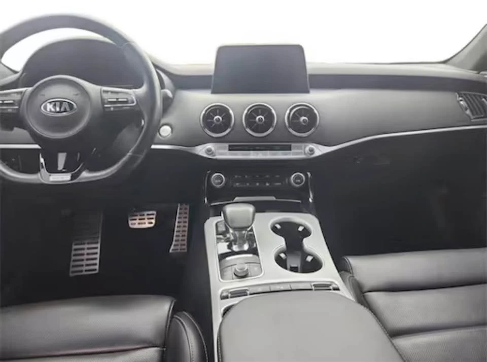 2018 Kia Stinger - Image 6 of 10