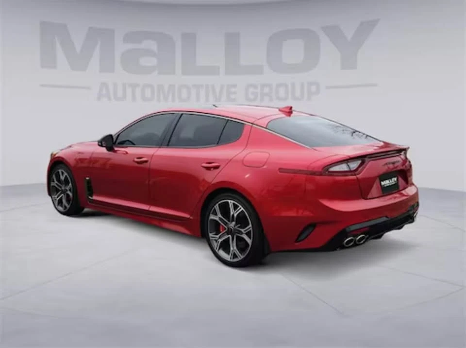2018 Kia Stinger - Image 2 of 10