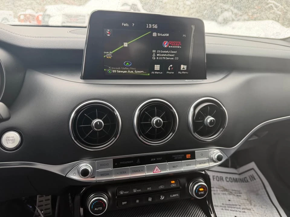 2018 Kia Stinger - Image 12 of 15
