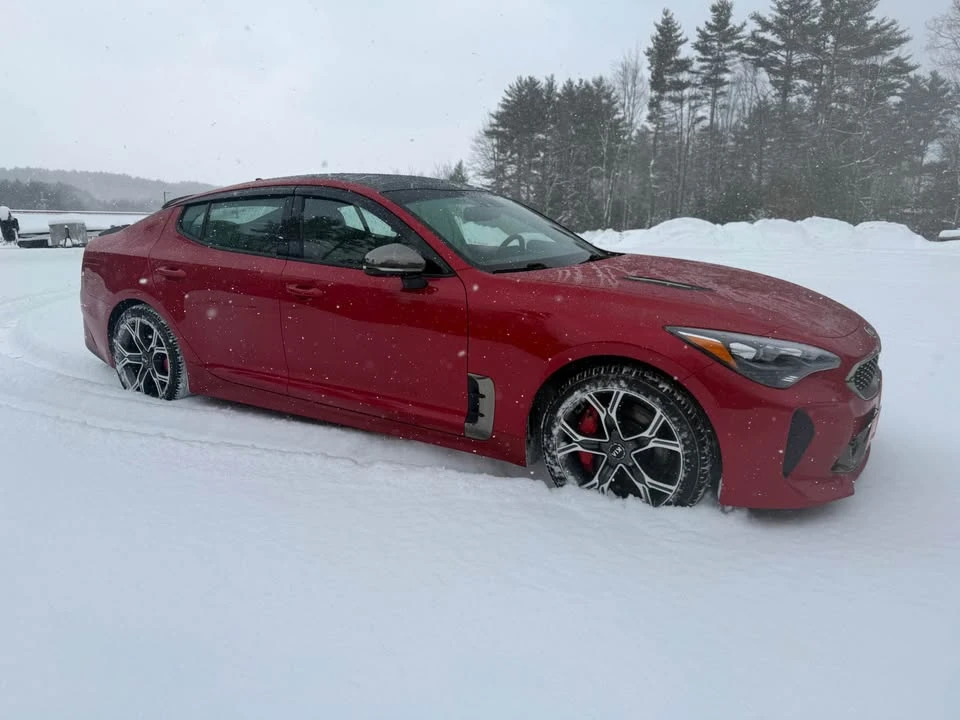 2018 Kia Stinger - Image 3 of 15
