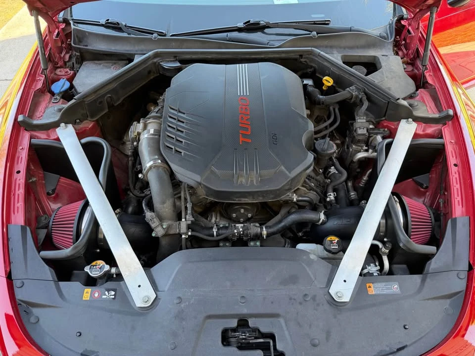 2018 Kia Stinger - Image 5 of 14