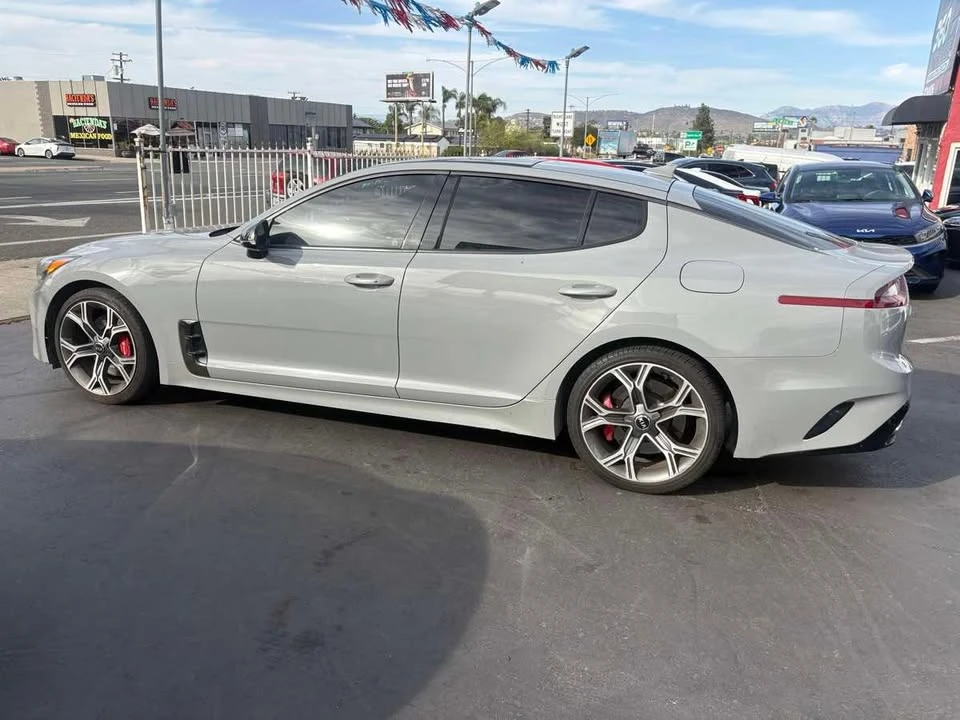 2018 Kia Stinger - Image 7 of 11