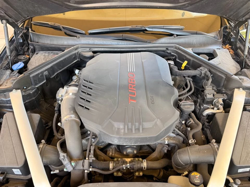 2018 Kia Stinger - Image 13 of 14