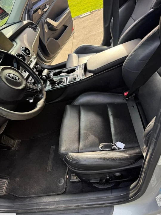2018 Kia - Image 5 of 7