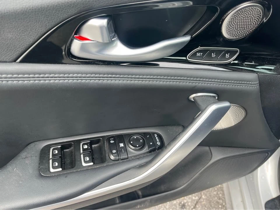2018 Kia Stinger - Image 8 of 15