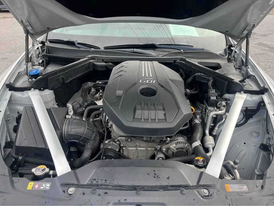 2018 Kia Stinger - Image 13 of 15