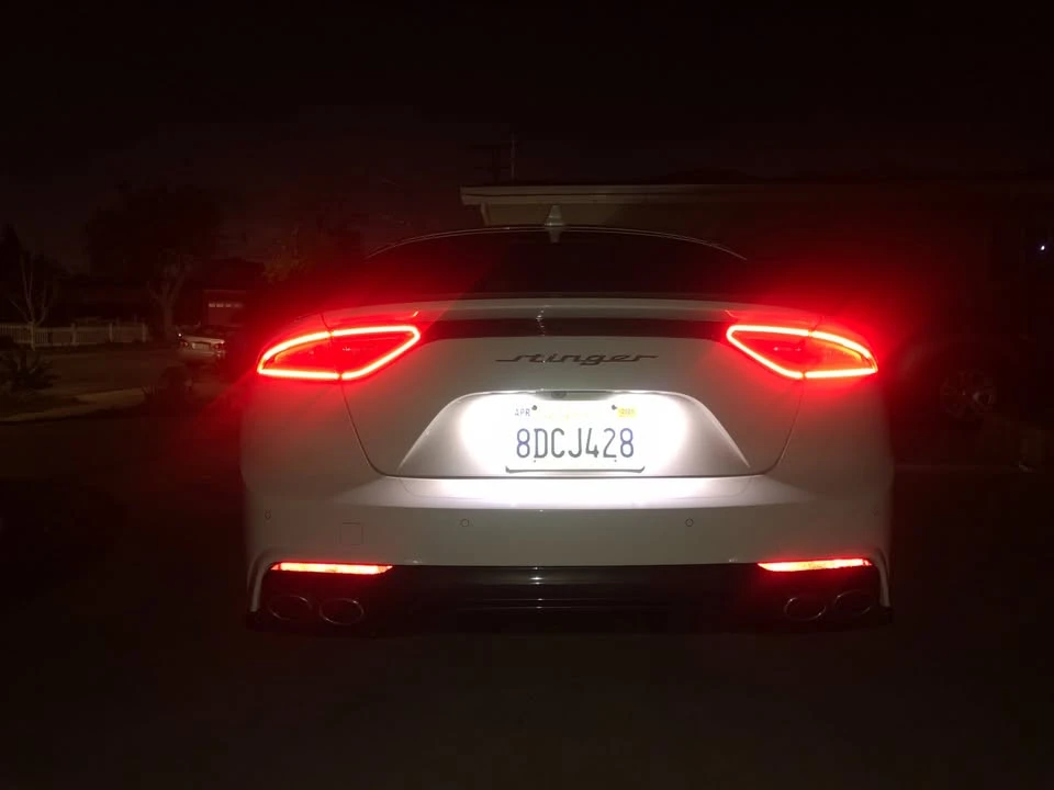 2018 Kia Stinger - Image 14 of 15
