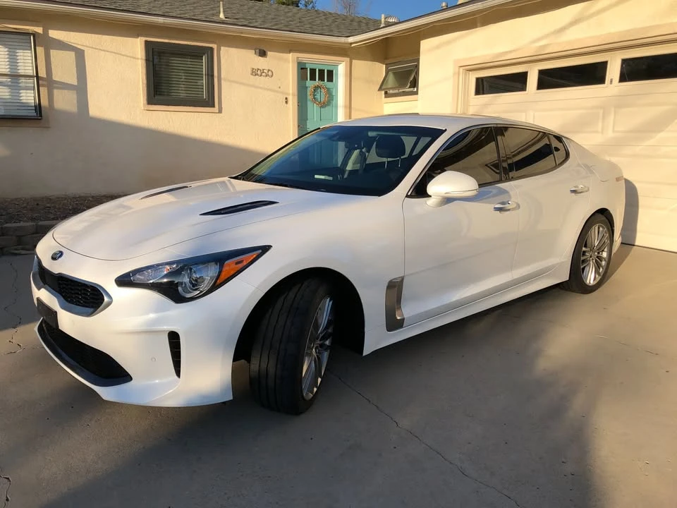 2018 Kia Stinger - Image 3 of 15