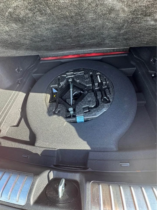 2018 Kia Stinger - Image 18 of 18