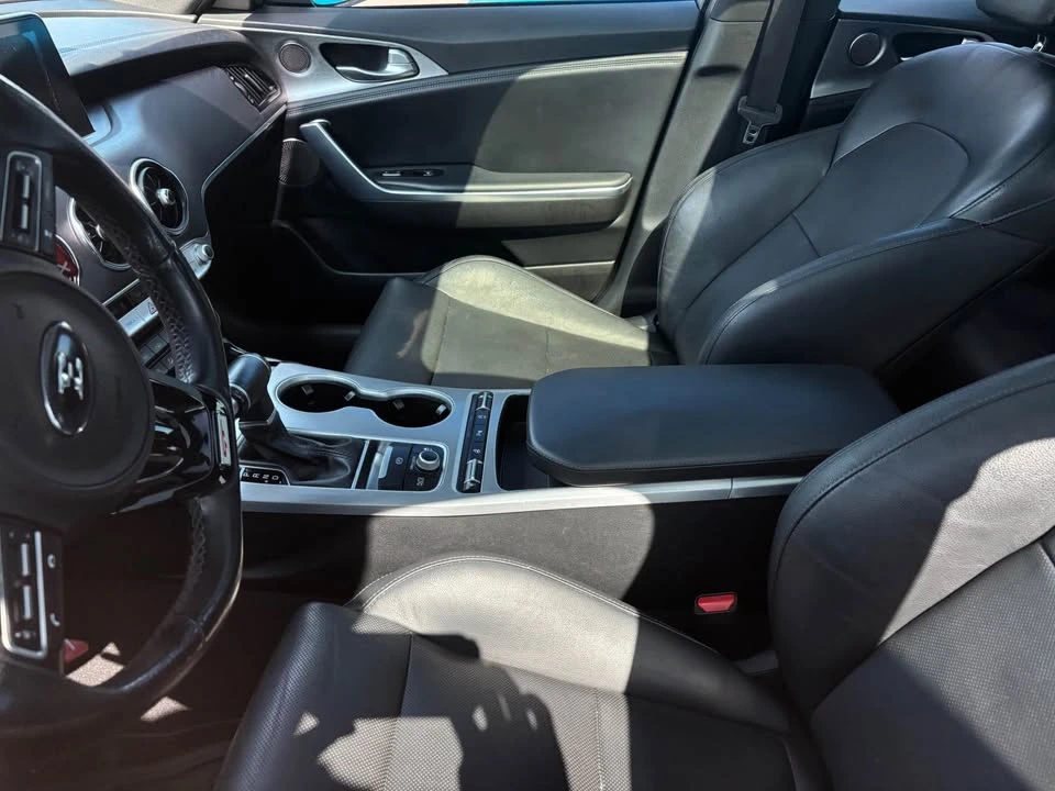 2018 Kia Stinger - Image 5 of 7