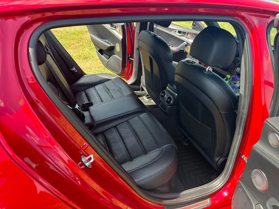 2018 Kia Stinger - Image 6 of 18
