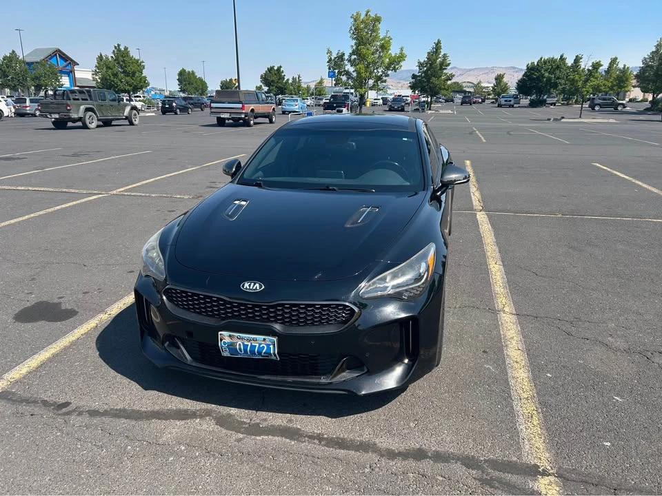 2018 Kia Stinger GT - Image 2 of 9