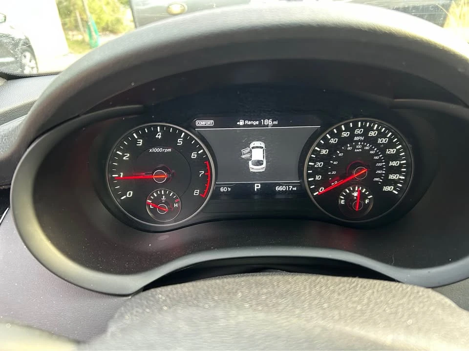 2018 Kia Stinger GT - Image 7 of 9