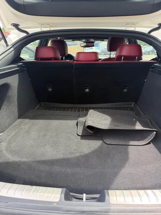 2018 Kia Stinger - Image 11 of 12