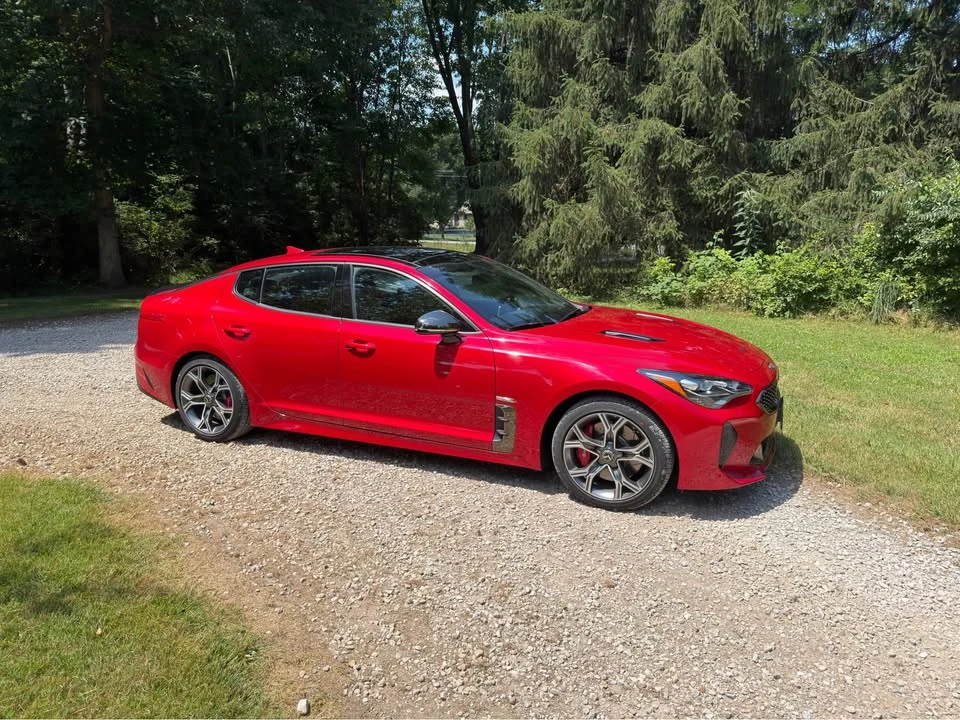 2018 Kia Stinger - Image 7 of 10