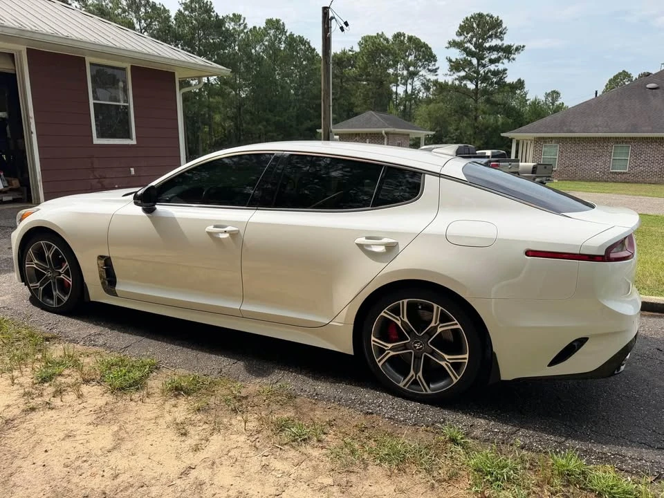 2018 Kia Stinger - Image 3 of 17