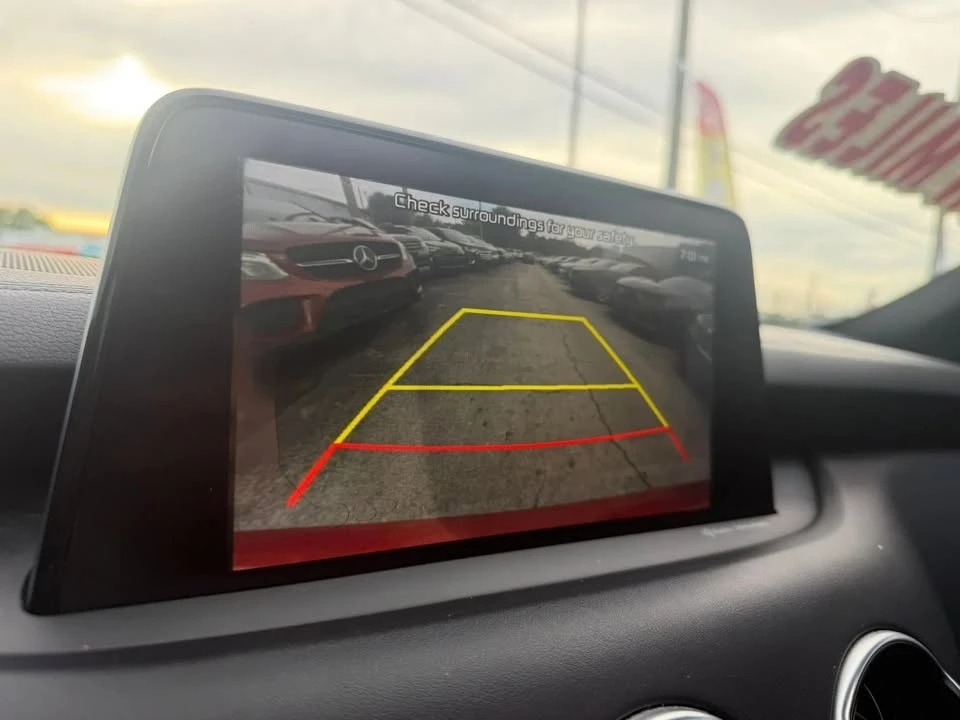 2018 Kia Stinger - Image 19 of 20