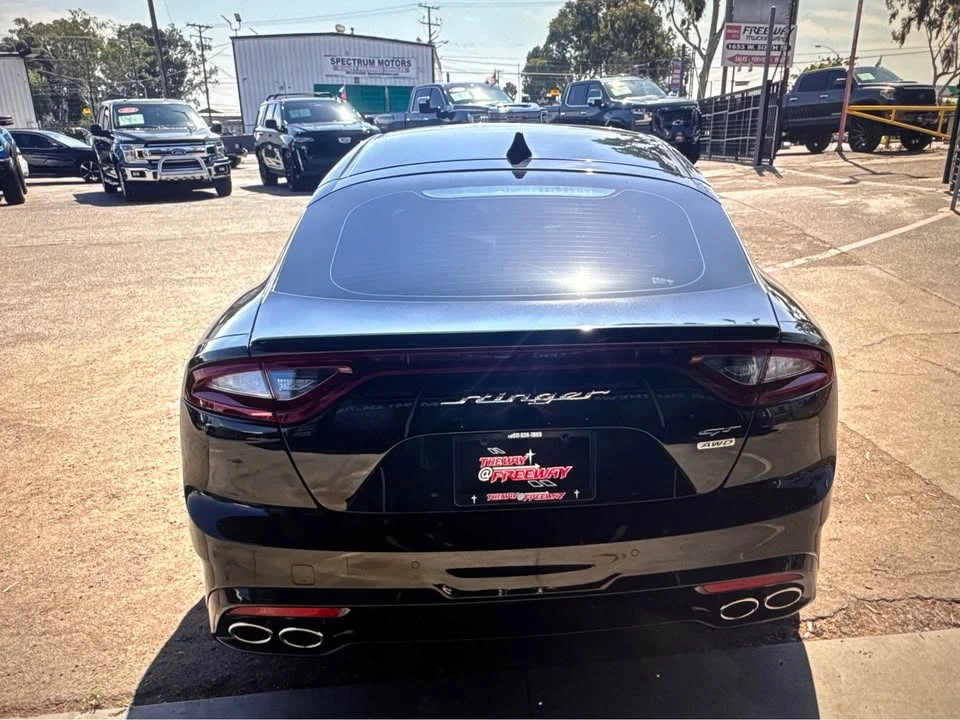 2018 Kia Stinger - Image 4 of 10
