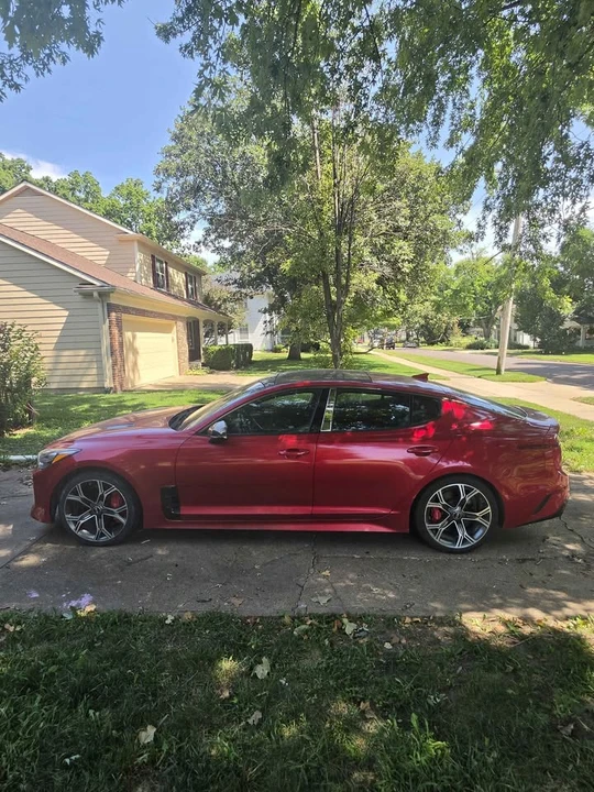 2018 Kia Stinger - Image 8 of 20