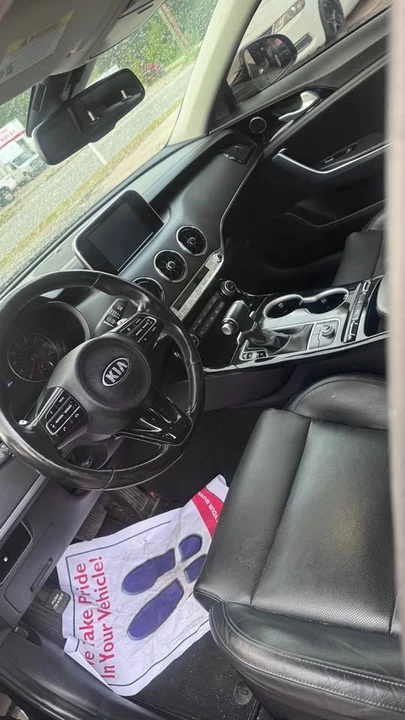 2018 Kia Stinger - Image 7 of 8