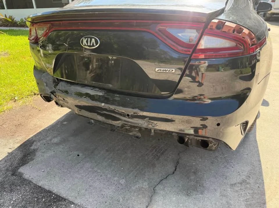 2018 Kia Stinger - Image 4 of 17