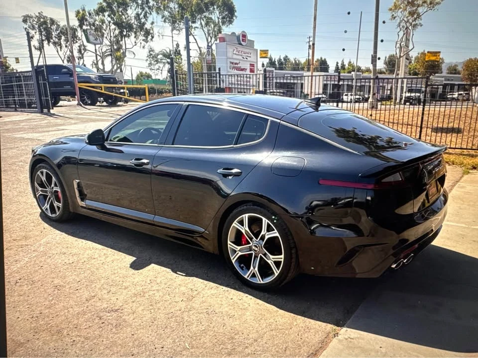 2018 Kia Stinger - Image 5 of 10