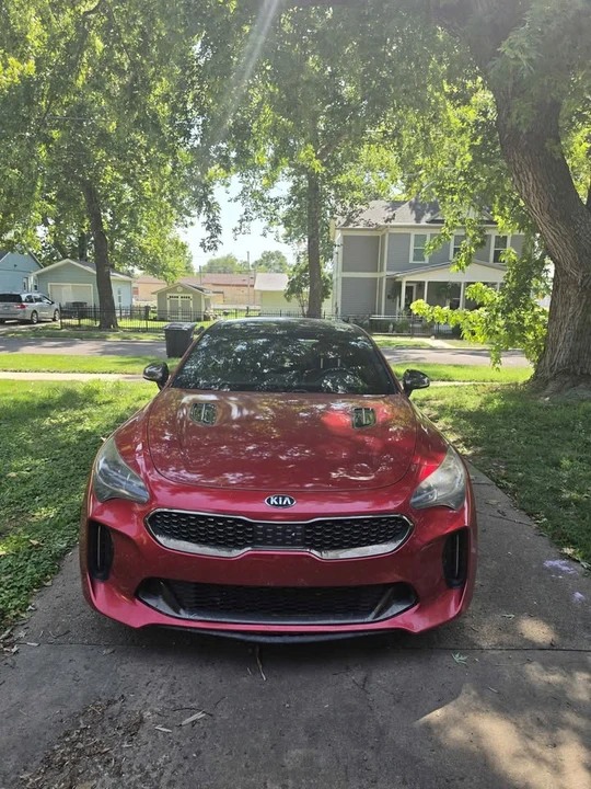 2018 Kia Stinger - Image 2 of 20