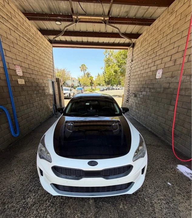 2018 Kia Stinger - Image 7 of 8