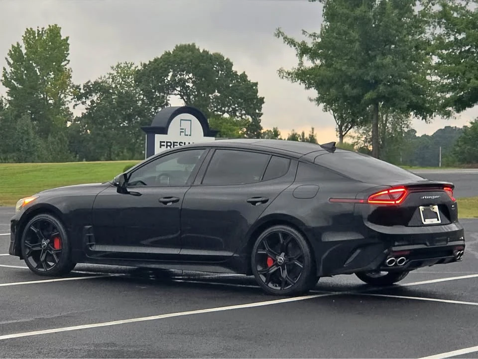 2018 Kia Stinger - Image 9 of 18
