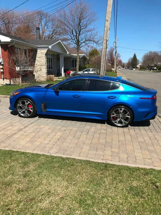 2018 Kia Stinger - Image 2 of 16