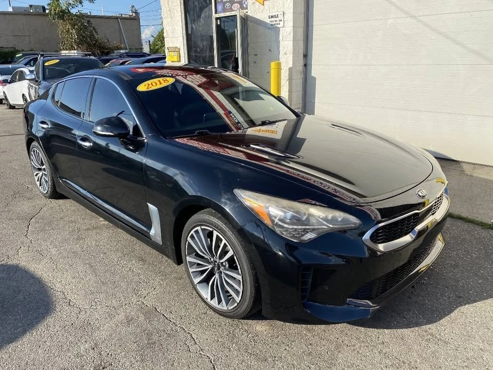 2018 Kia Stinger - Image 3 of 19