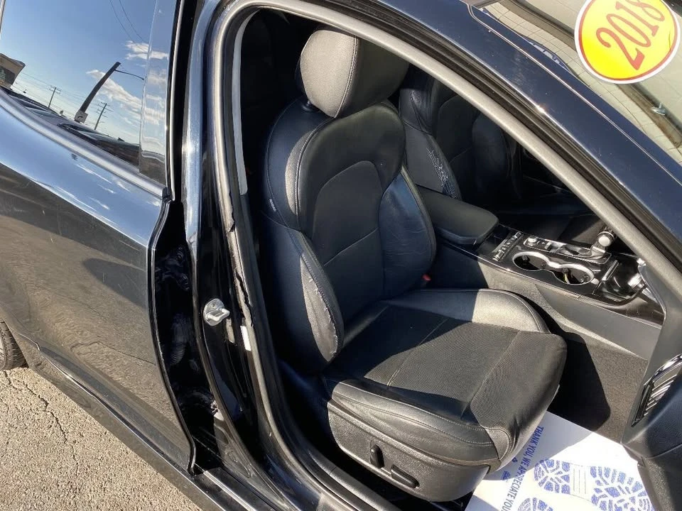 2018 Kia Stinger - Image 10 of 19