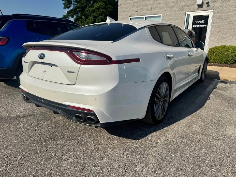 2018 Kia Stinger - Image 3 of 9